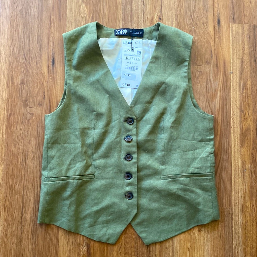 Zara green linen co-ord vest